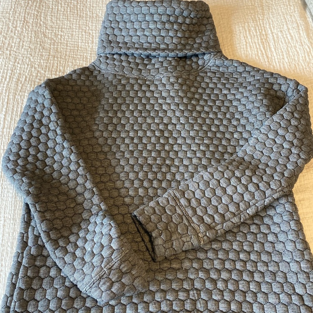 Gap Sweater